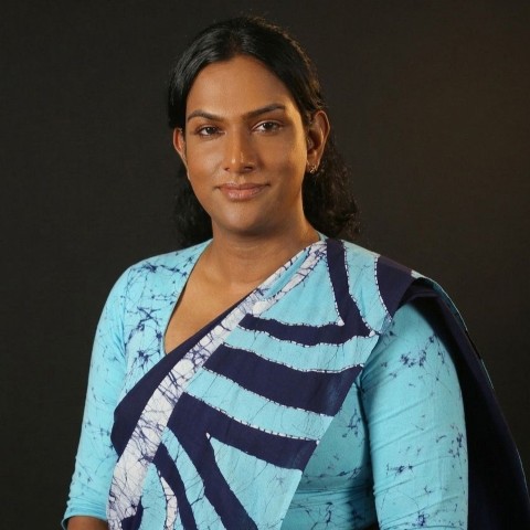 Dr Manavi Deshani