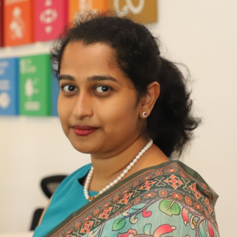 Dr Anjalee de Silva